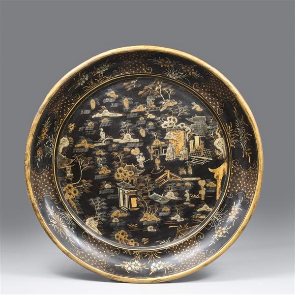 Chinese gilt lacquer charger with