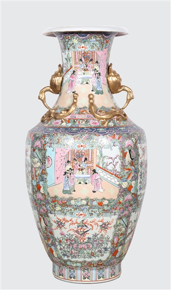 Large Chinese ceramic famille rose 366a97