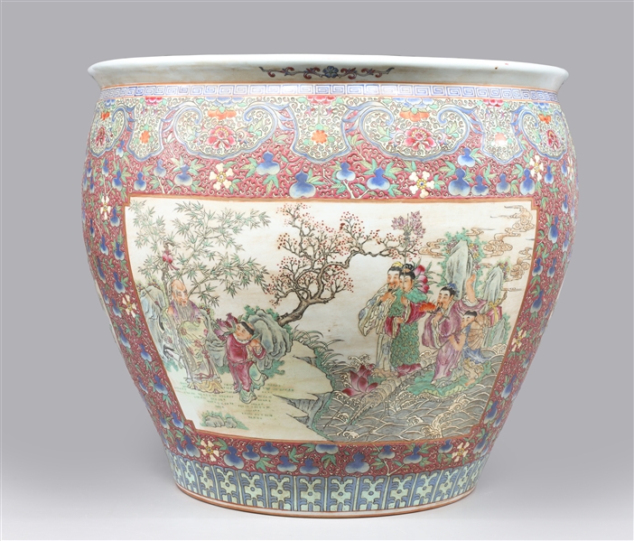 Large Chinese famille rose fishbowl 366aac