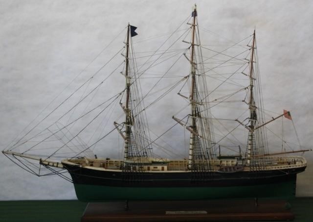 EARLY 20TH C WOODEN SHIP MODEL  366ba7