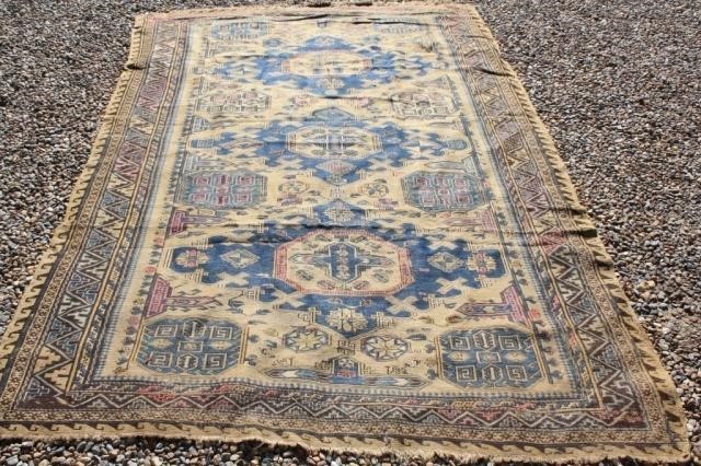 LATE 19TH C CAUCASIAN SOUMAK UNUSUAL 366bf2