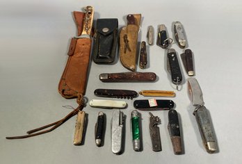 20 Assorted hunting and jackknives,