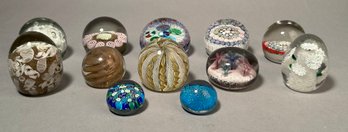 Twelve vintage paperweights two 366f4e