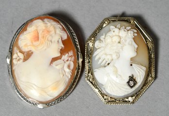 A stamped 14k white gold cameo 366f80