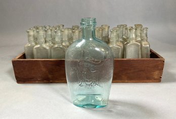 A group of 40 matching glass bottles  366fb1