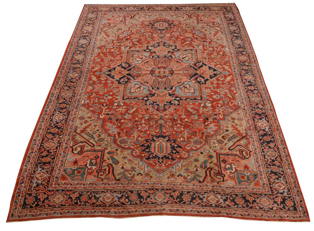 HERIZ CARPET PERSIA CA 1925Heriz 3672cd