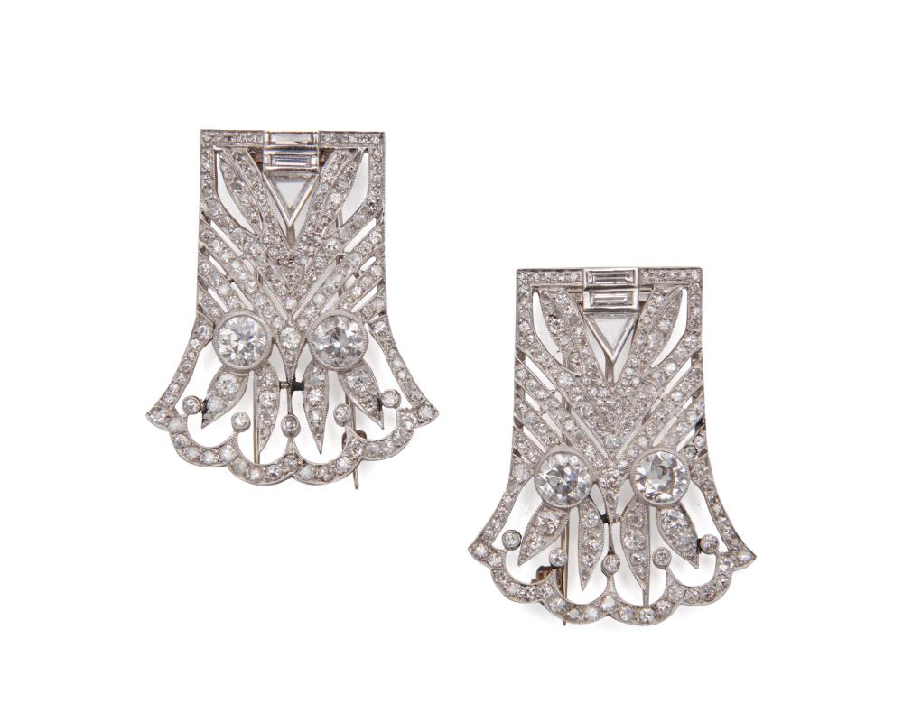 PLATINUM AND DIAMOND DRESS CLIPS/BROOCHPlatinum