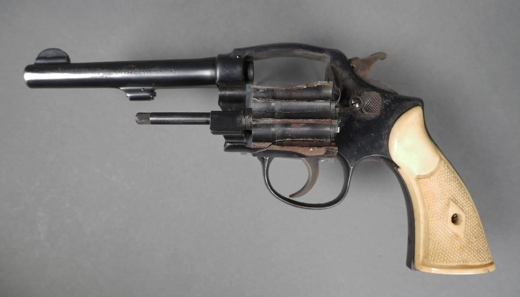 VINTAGE SMITH & WESSON EXPLODED