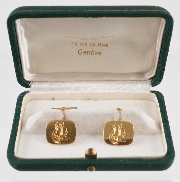 PAIR 18K YELLOW GOLD CUFFLINKS BY MOREL