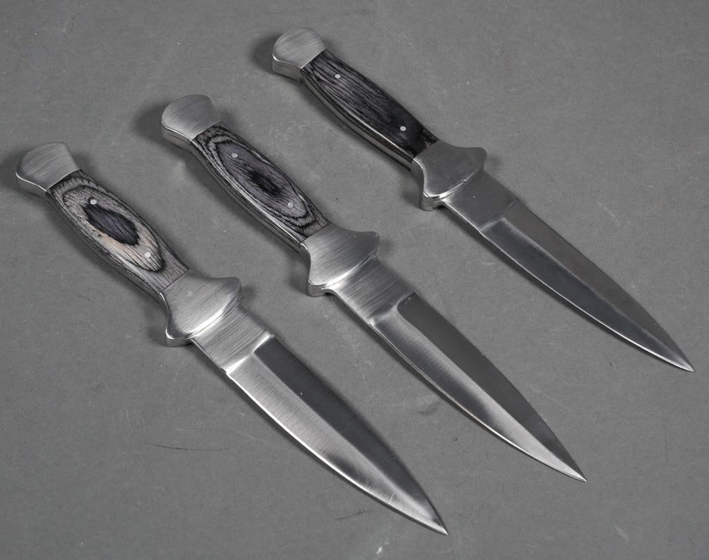 (3) CUSTOM DAGGER 5" BLADEThree