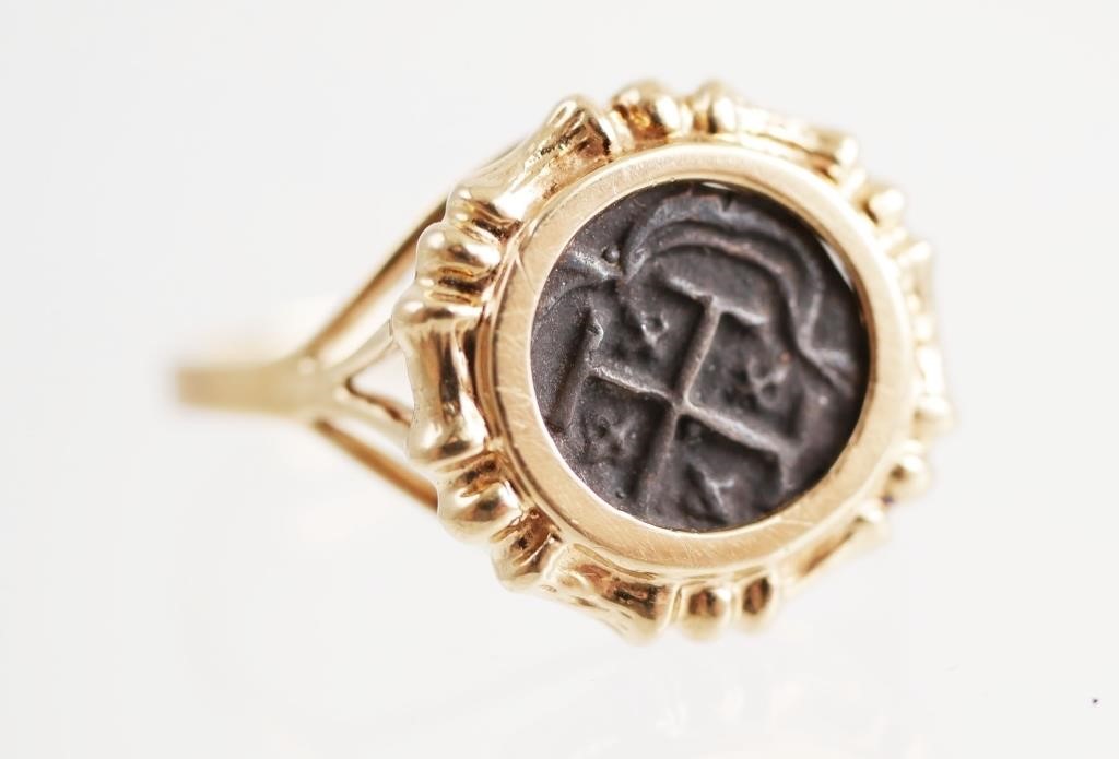 14K GOLD RING W BYZANTINE COINGold 365587