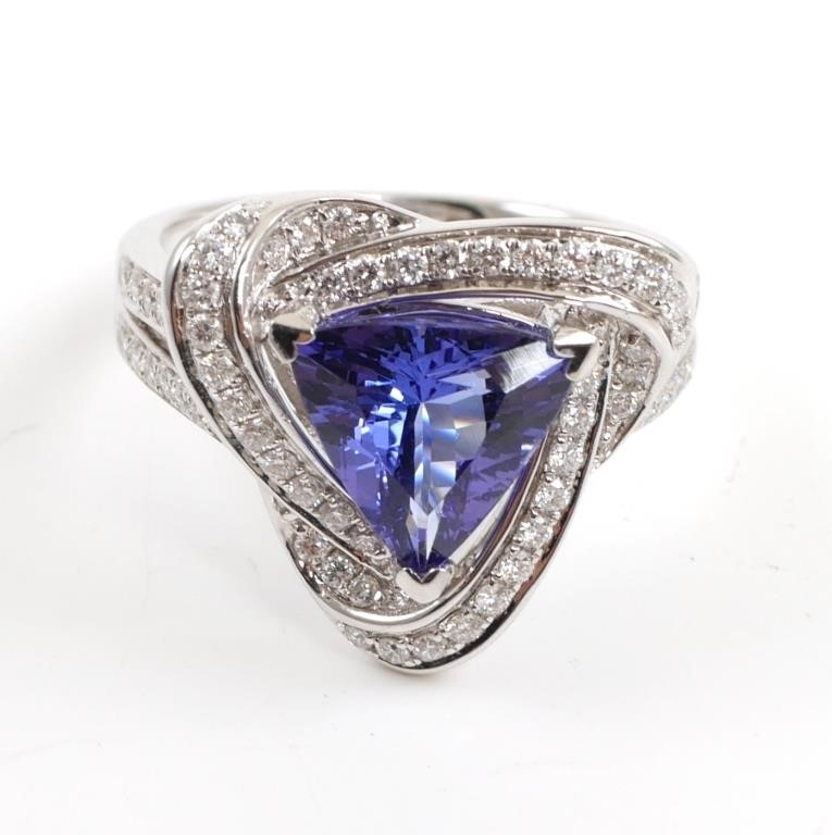 14K WHITE GOLD & TANZANITE DIAMOND