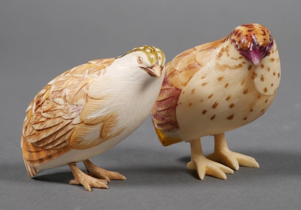 2 JAPANESE IVORY OKIMONO, BIRDSFinely