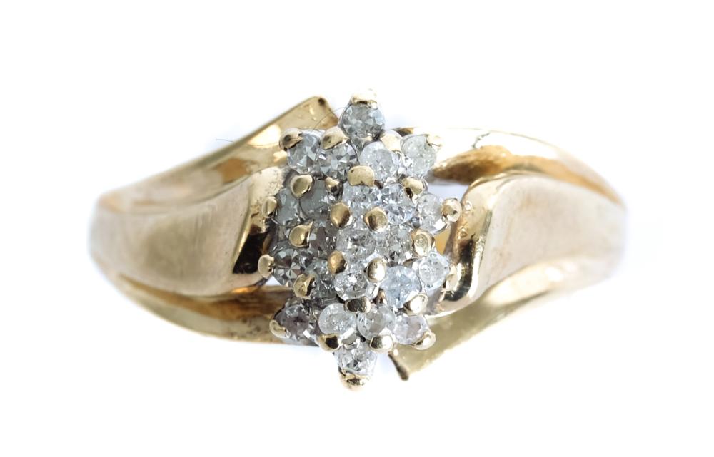 10K YELLOW GOLD DIAMOND CLUSTER 36581f