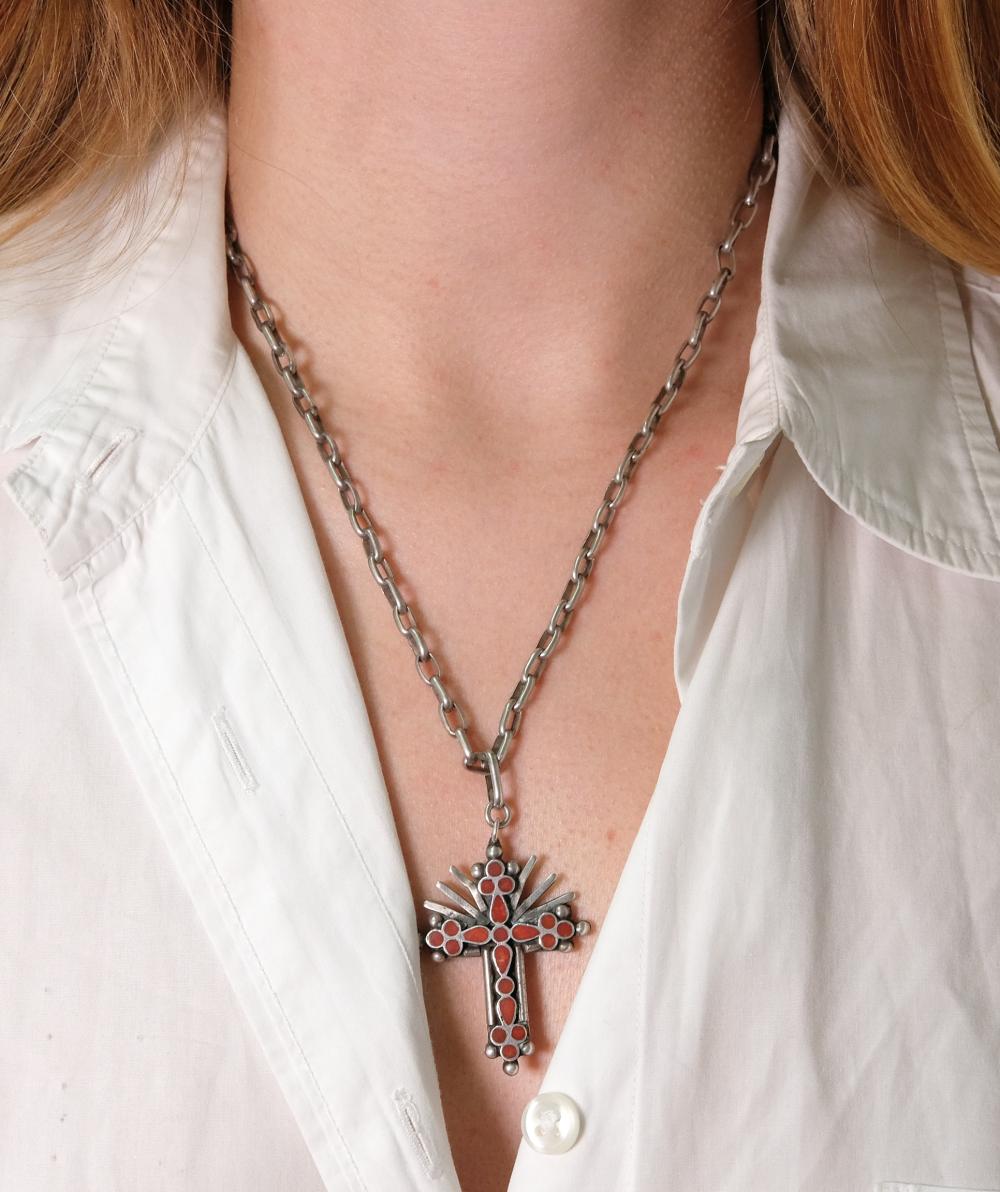 STERLING DOUBLE SIDED CROSS PENDANT 365857