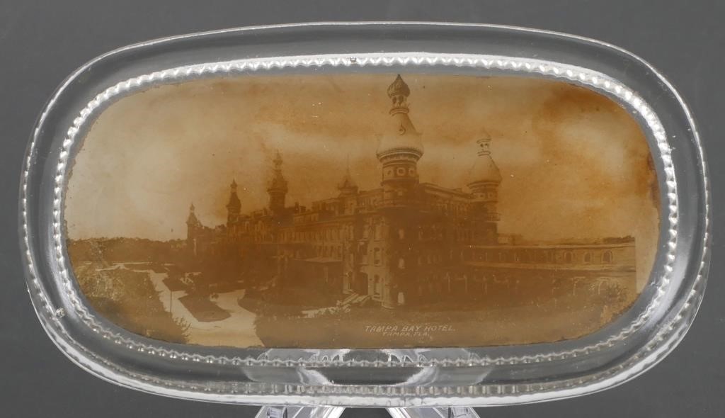 TAMPA BAY HOTEL 1913 PAPERWEIGHT