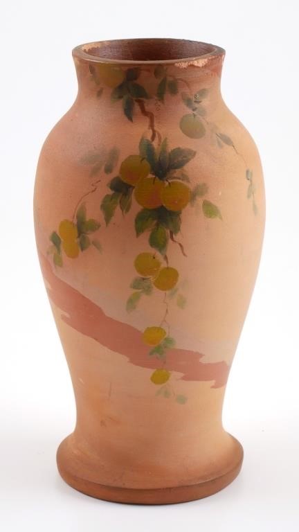 KOHLER WARE POTTERY VASE, 1920SA