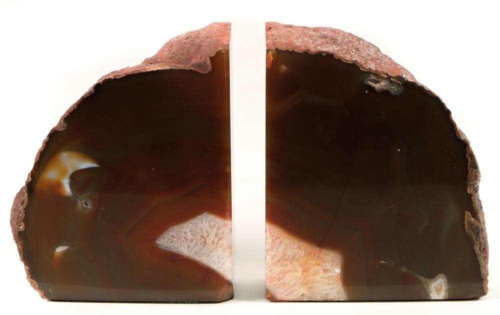PAIR NATURAL POLISHED AGATE GEODE 365890