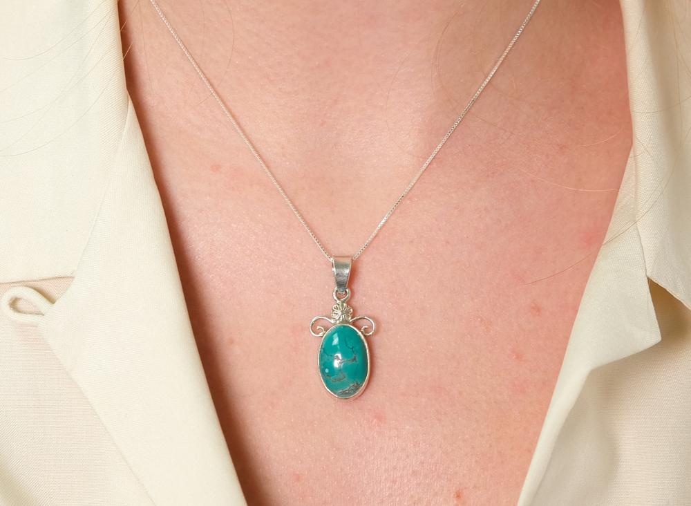 STERLING SILVER TURQUOISE PENDANT 3658aa