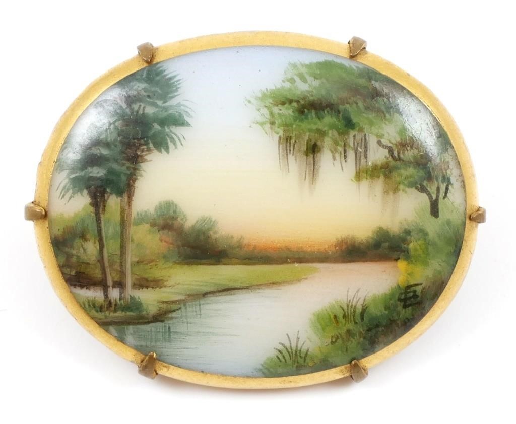 OLIVE COMMONS CAMEONA BROOCH PINFlorida