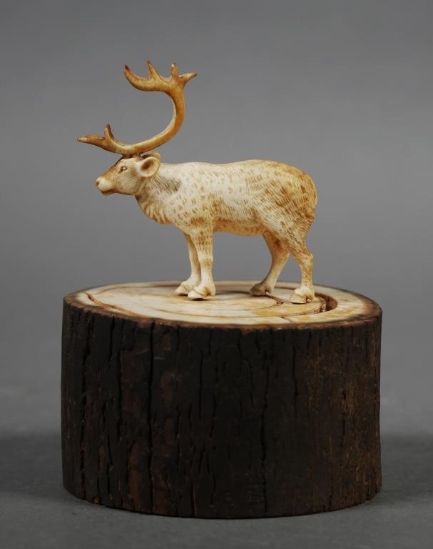 EUROPEAN CARVED IVORY REINDEER 365b8f