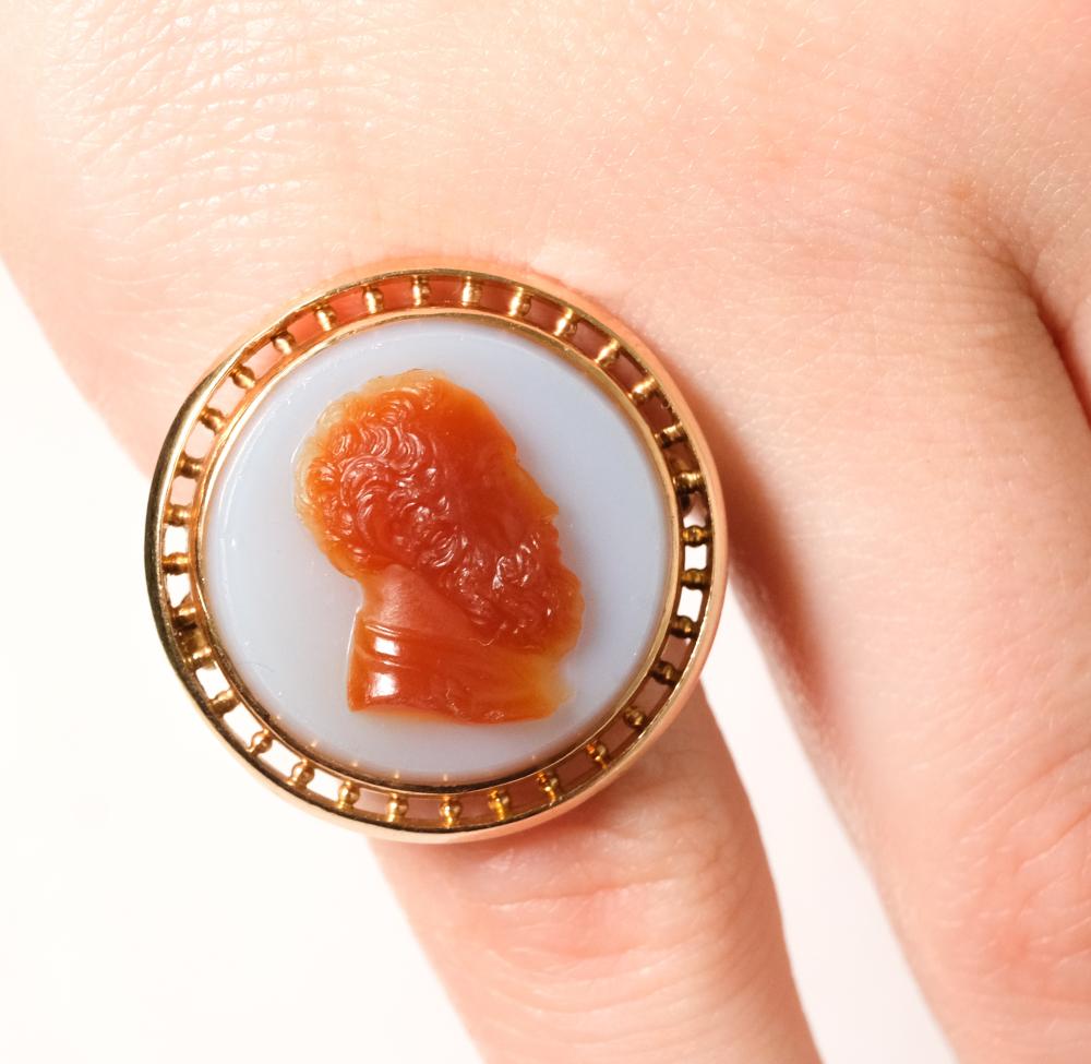 1940'S 14K ROSE GOLD CAMEO RING