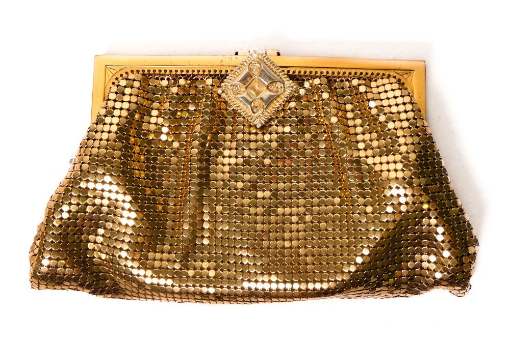 VINTAGE WHITING & DAVIS GOLD MESH CLUTCH