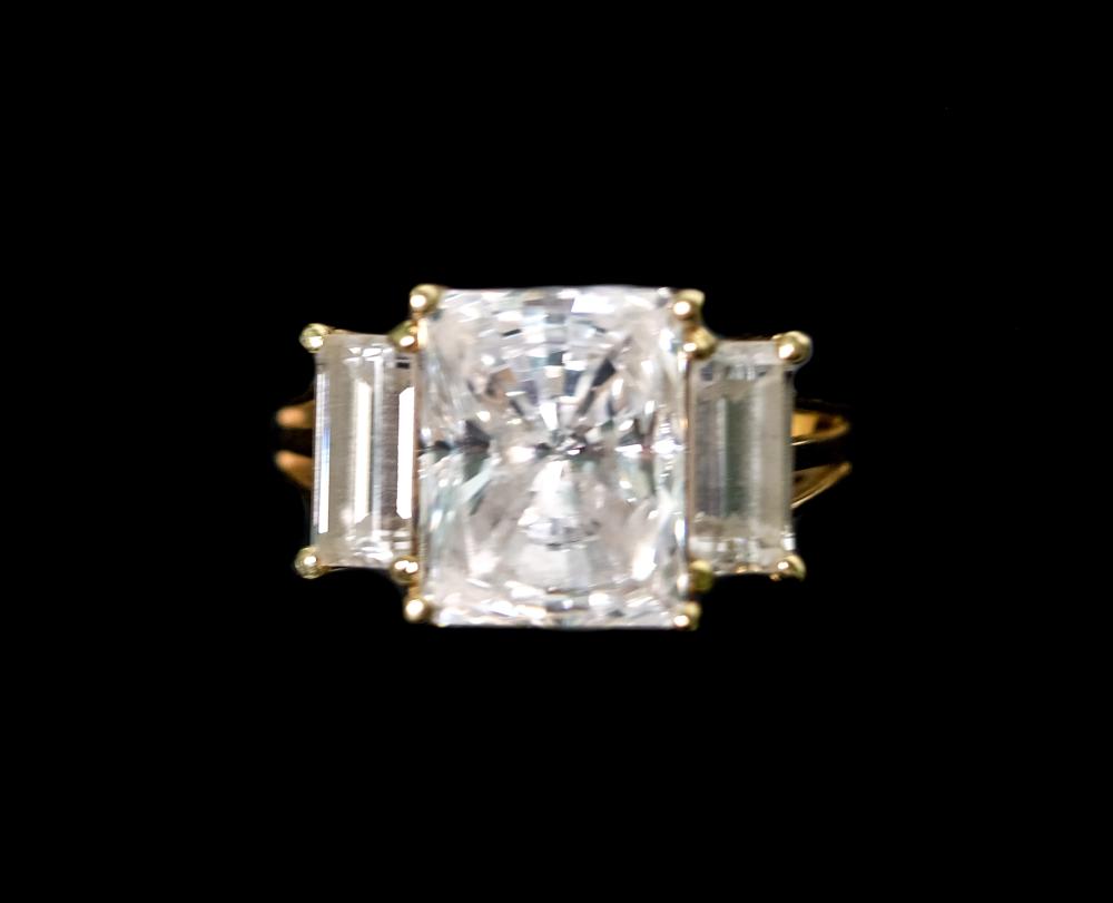 14K YELLOW GOLD CZ RING SIZE 365cc2