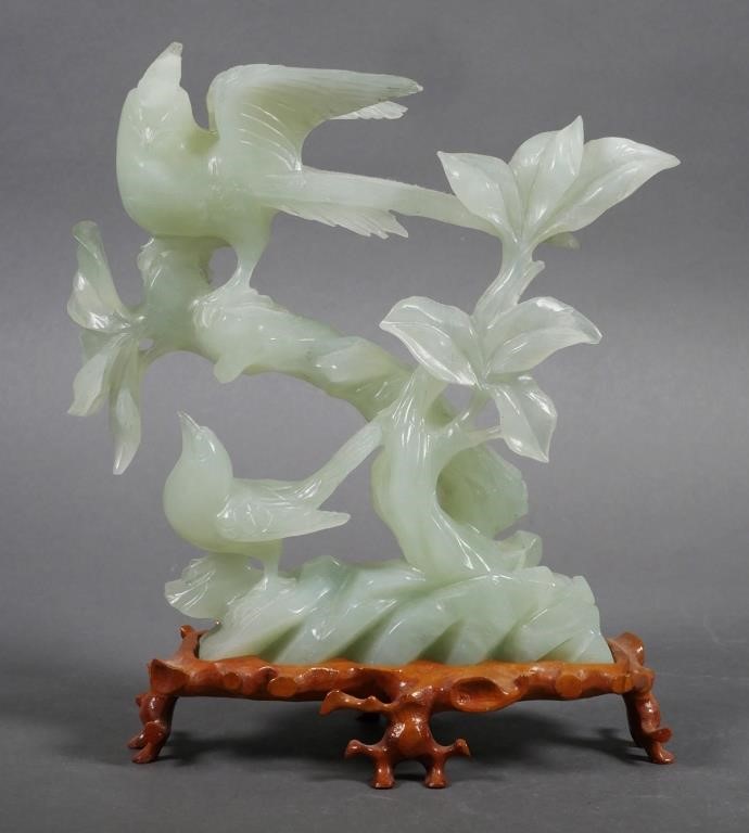 ANTIQUE CHINESE CARVED JADE BIRDS 36609f