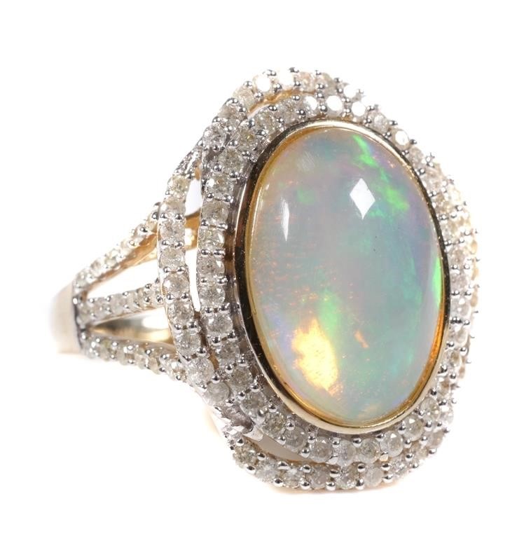 4 CARAT OPAL & DIAMONDS RING 14K