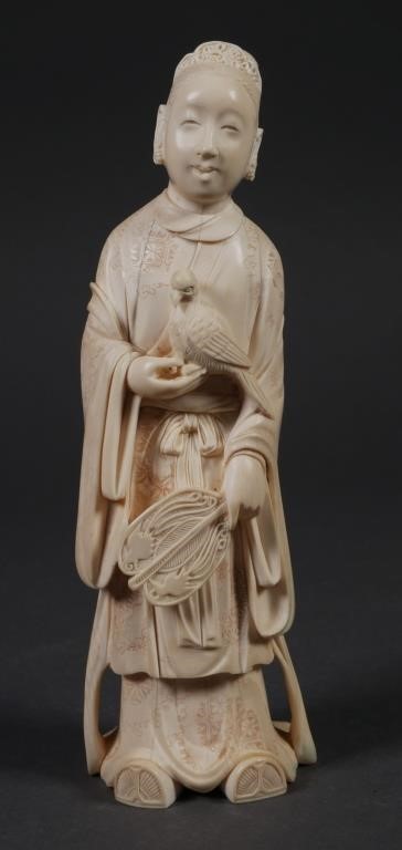 FINE CHINESE CARVED IVORY STATUE 366194