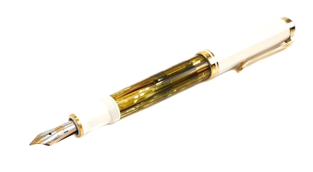 PELIKAN M400 WHITE SOUVERAN 14K 3661bb