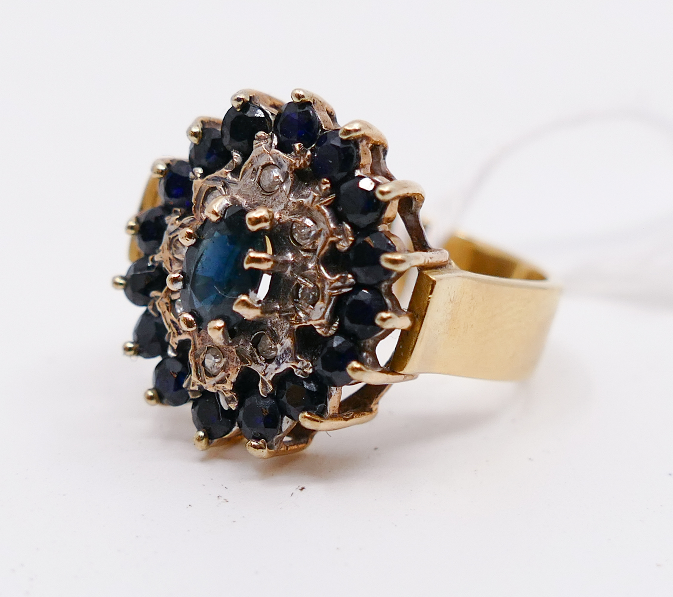 18K Gold Sapphire and Diamond Ring.