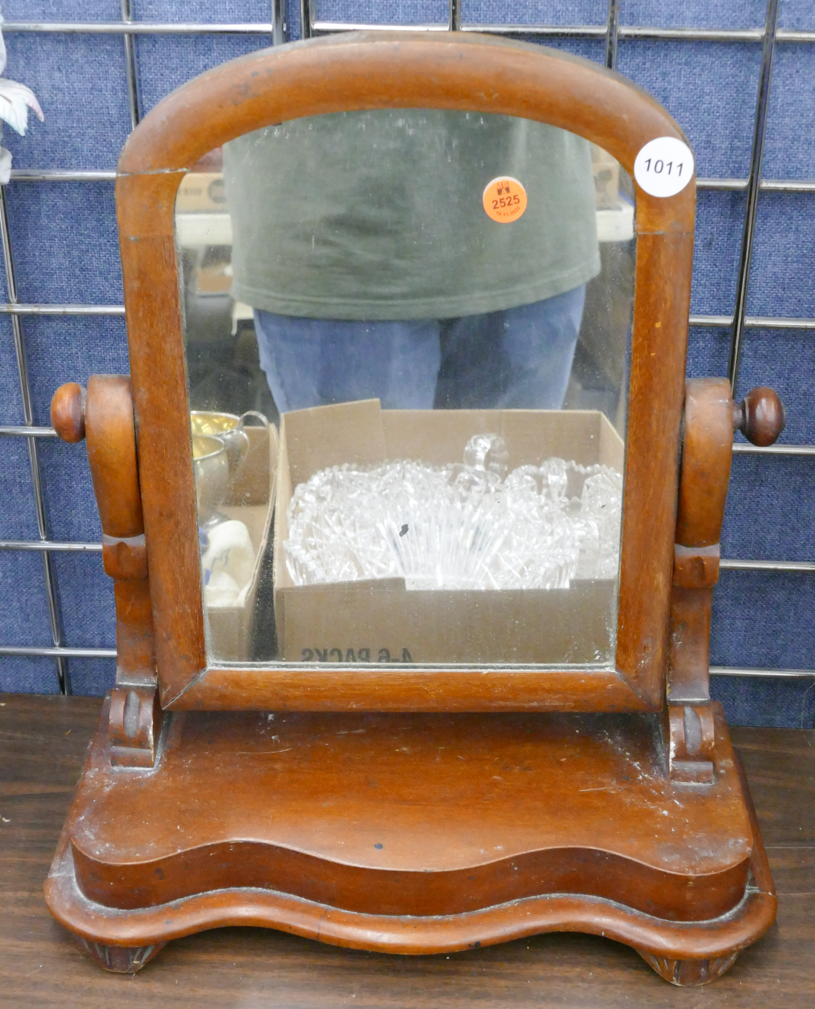 Antique Walnut Standing Dresser 36898f