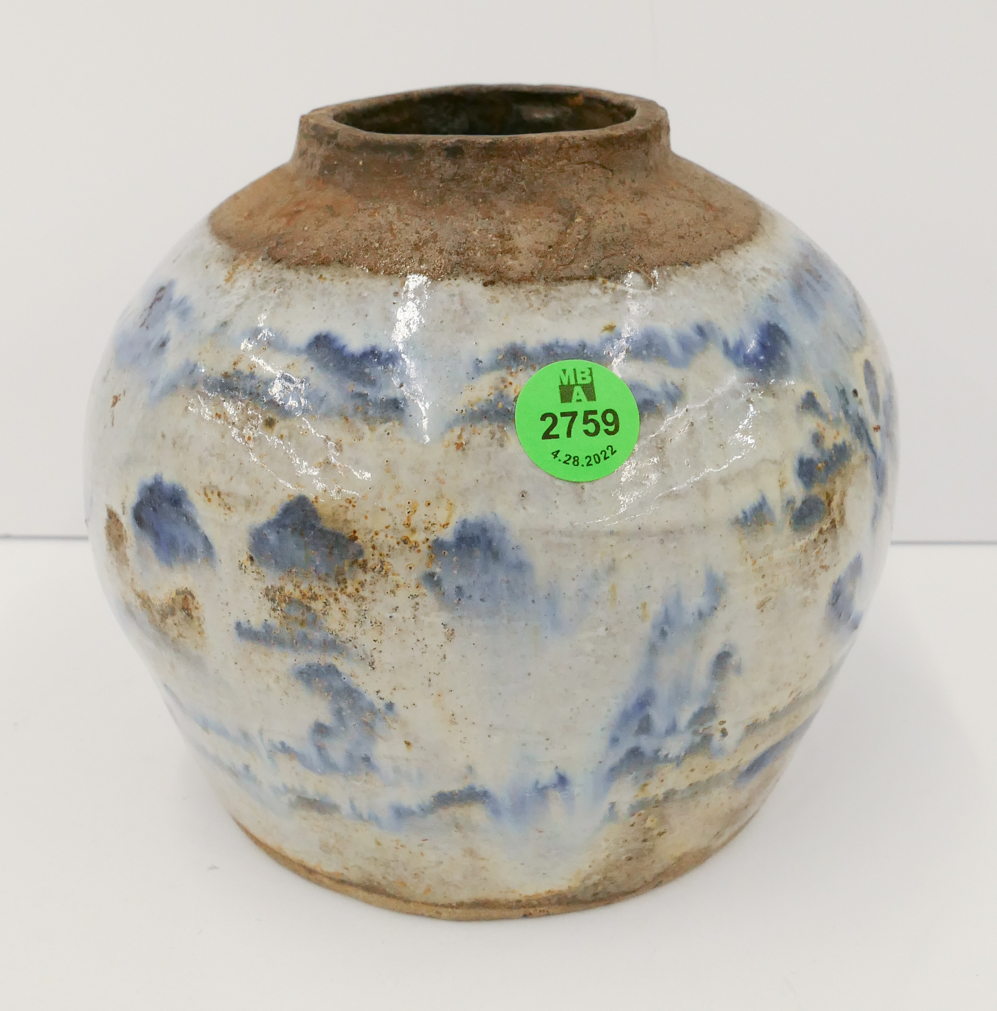 Antique Chinese Ceramic B W Jar  368afa