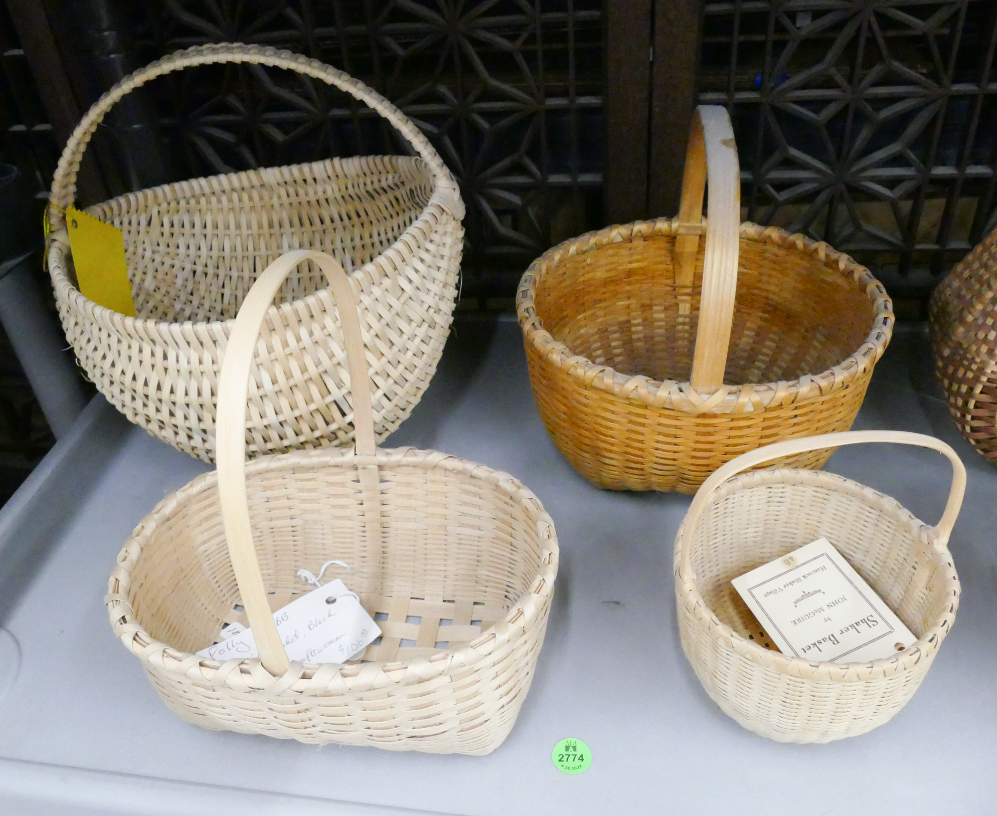 4pc Hand Woven Shaker Baskets  368b09