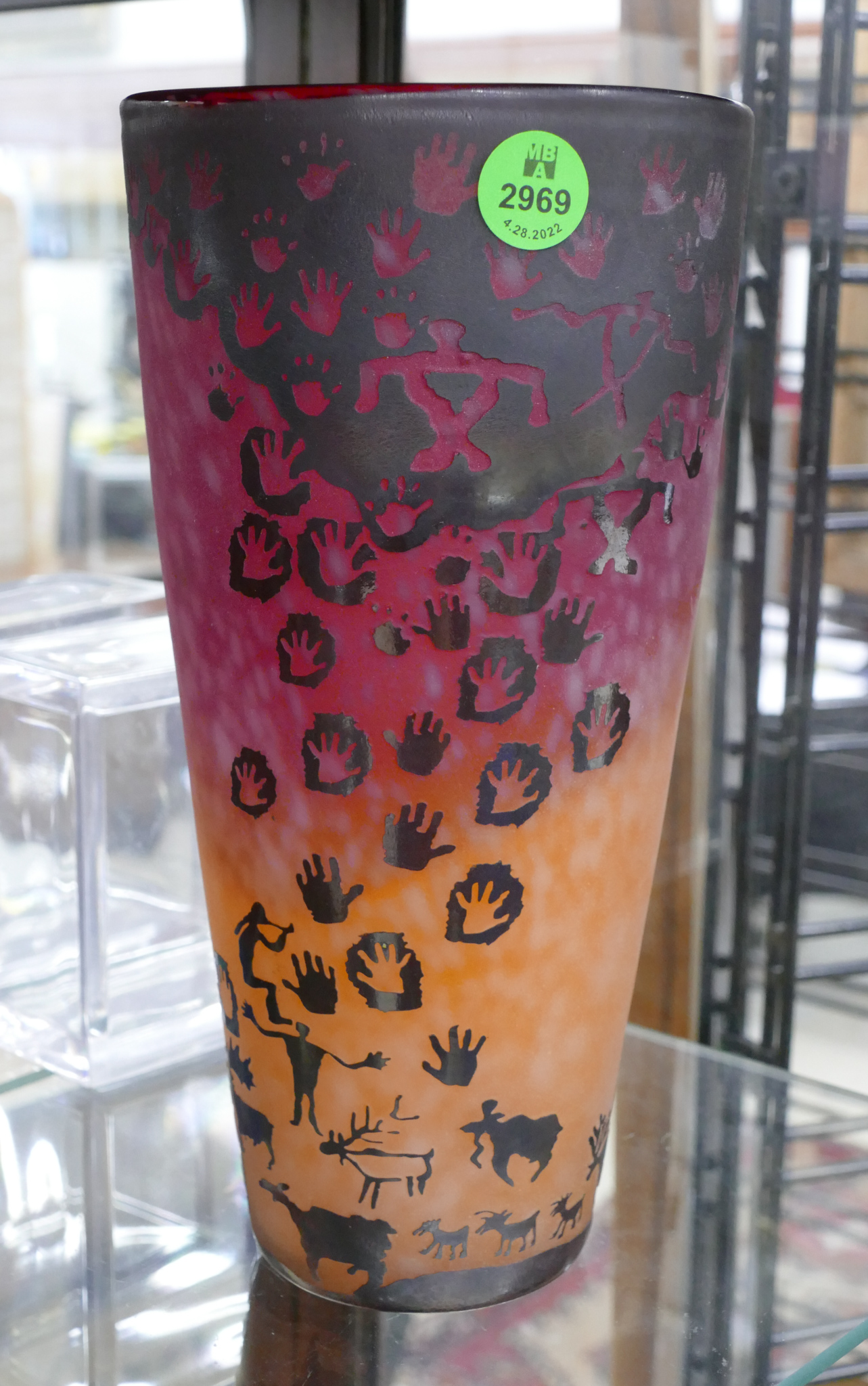 Petroglyph Art Glass Vase 9  368bba