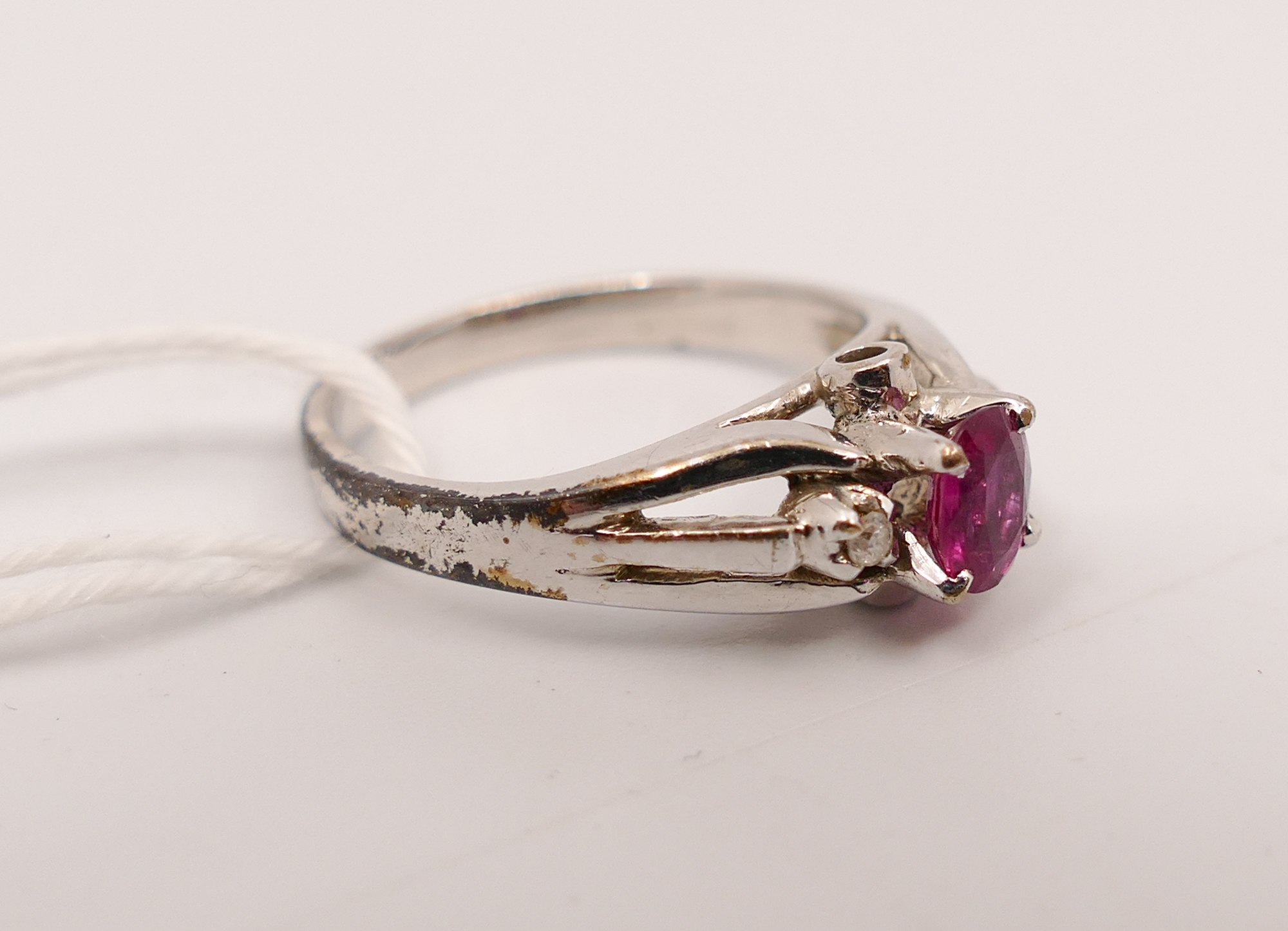 Ladies 10K Pink Sapphire Diamond 368d90