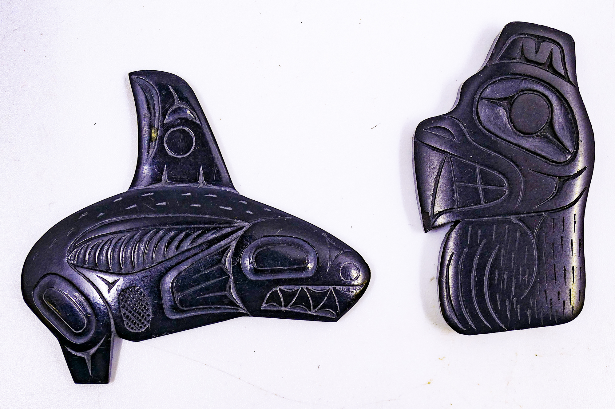 Box 2pc Northwest Coast Argillite 368db3