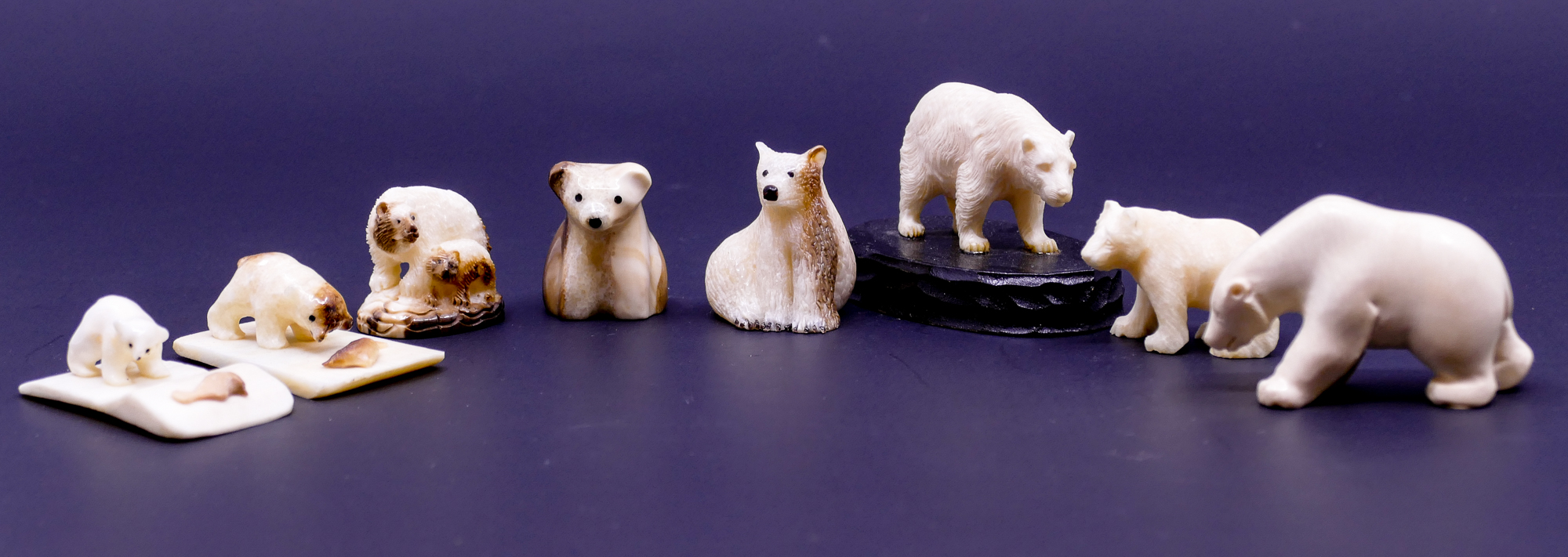 Box 8pc Alaskan Inuit Miniature 368dbd