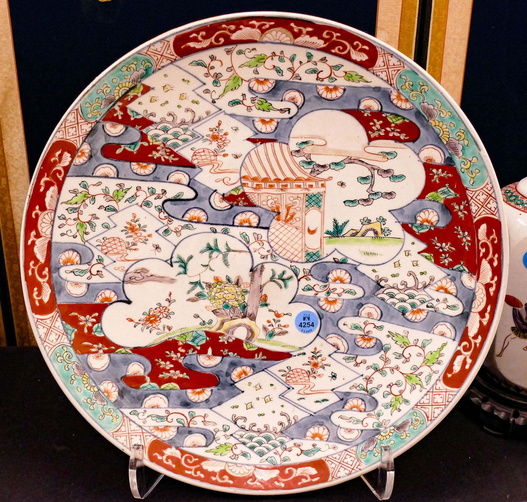 Meiji Japanese Imari Porcelain 368e52