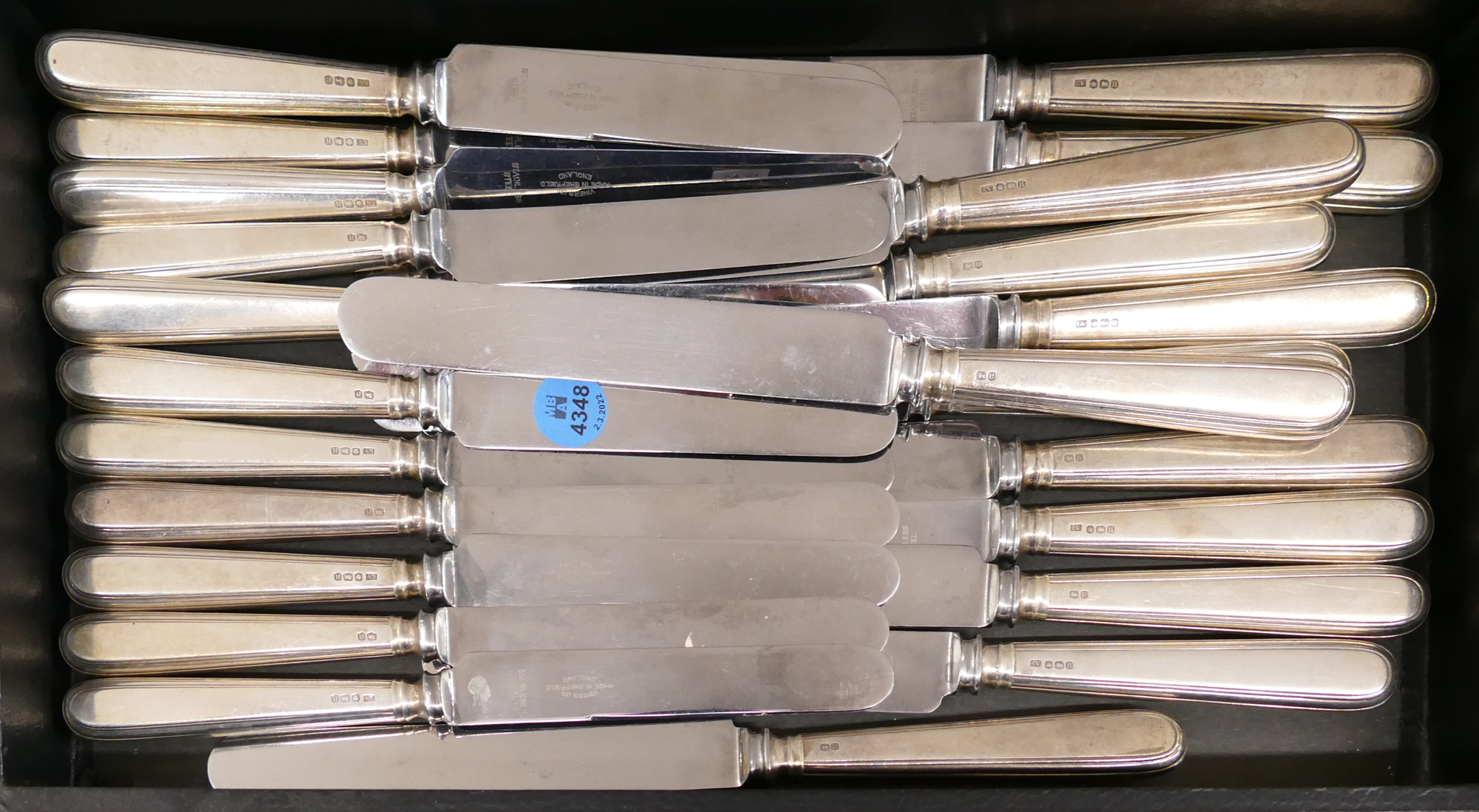 Tray 24pc English Sterling Handled Dinner