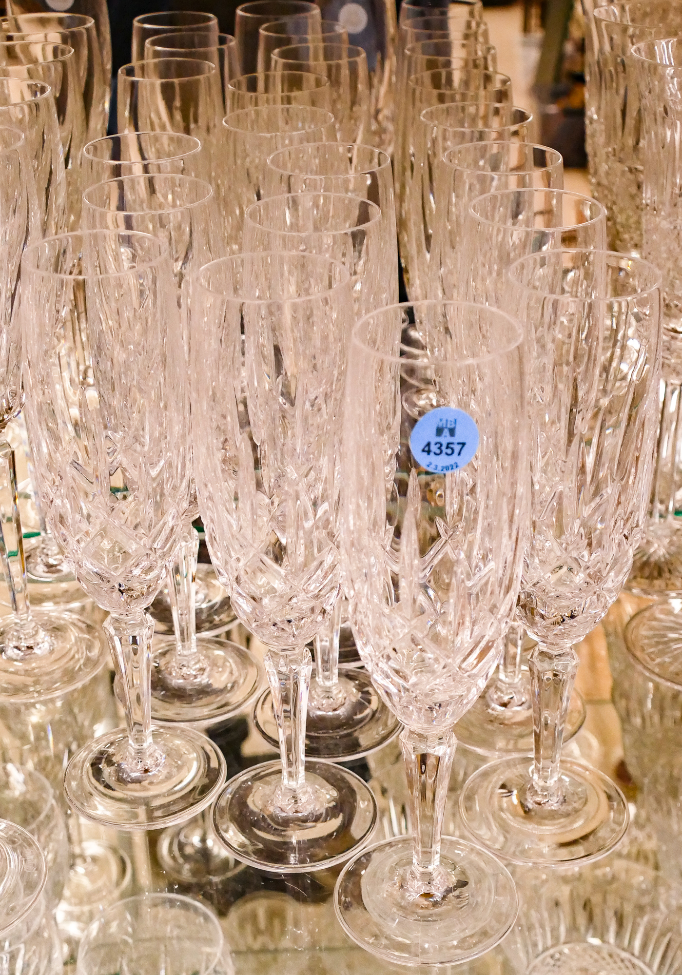 Set 12pc Cut Crystal Champagne Flutes-