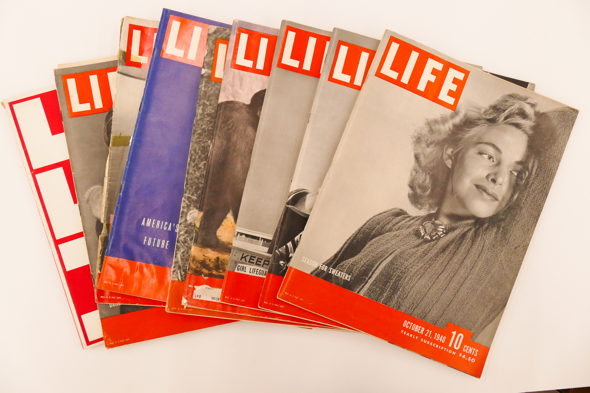Box Vintage LIFE Magazines