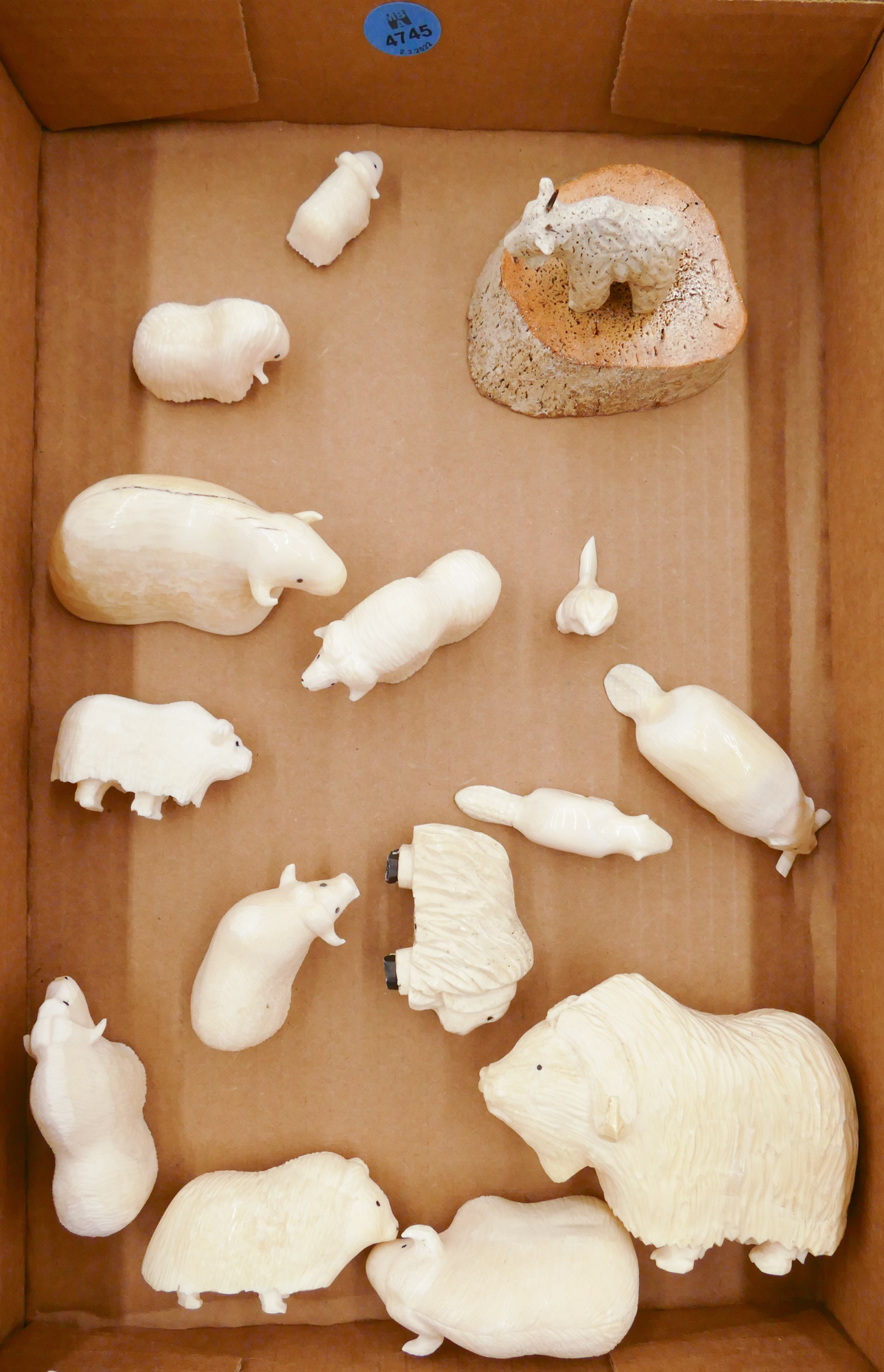 Box Inuit Scrimshawed Musk Ox Figurines-