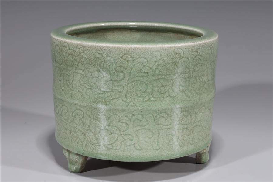 Chinese celadon glazed porcelain 369132