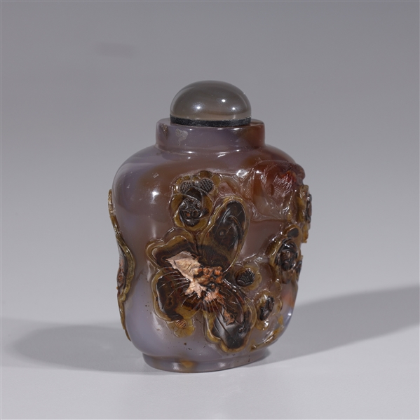 Large Chinese carved agate snuff