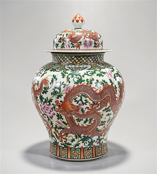 Tall Chinese enameled porcelain 36918f