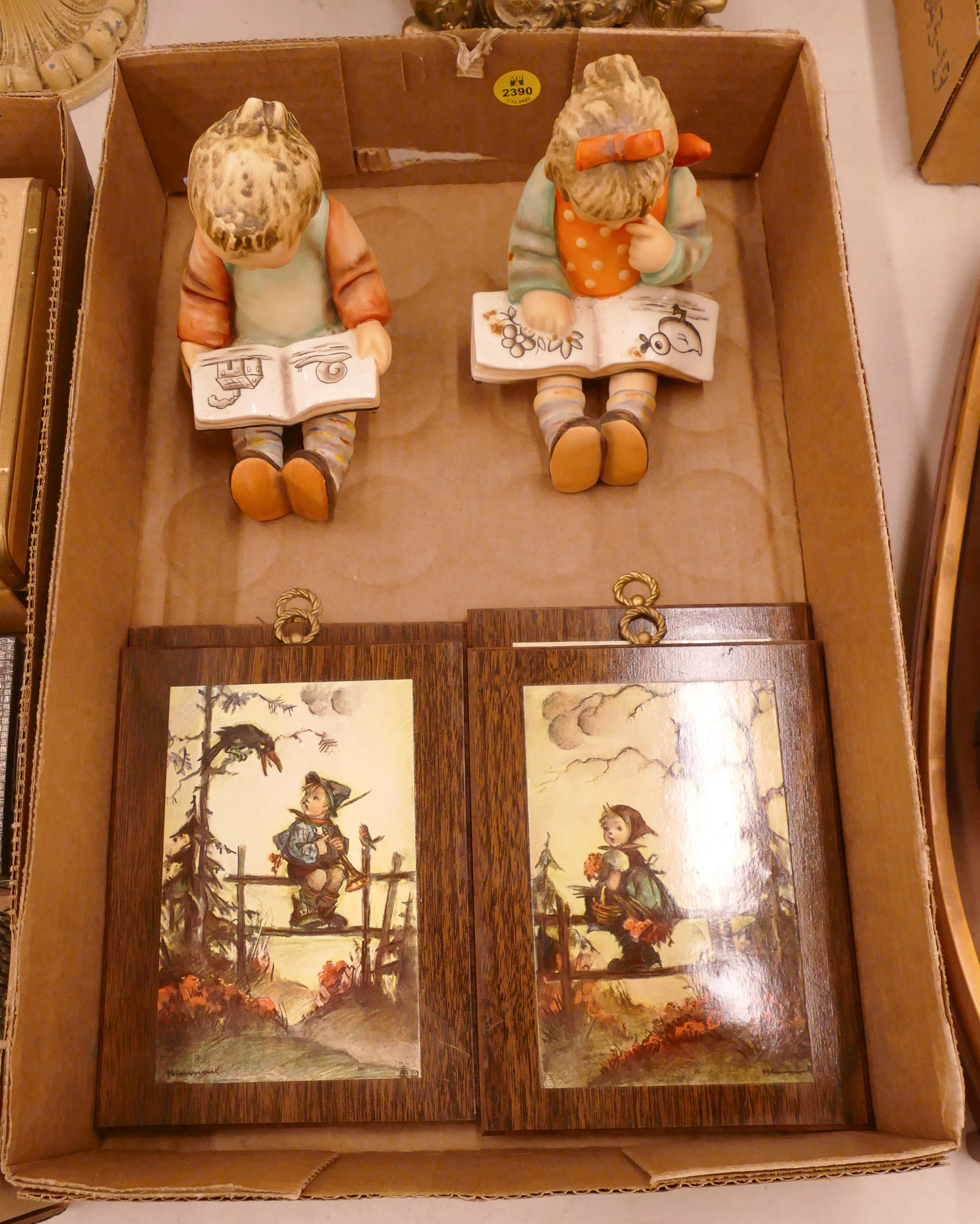 Box Hummel Bookends & Plaques