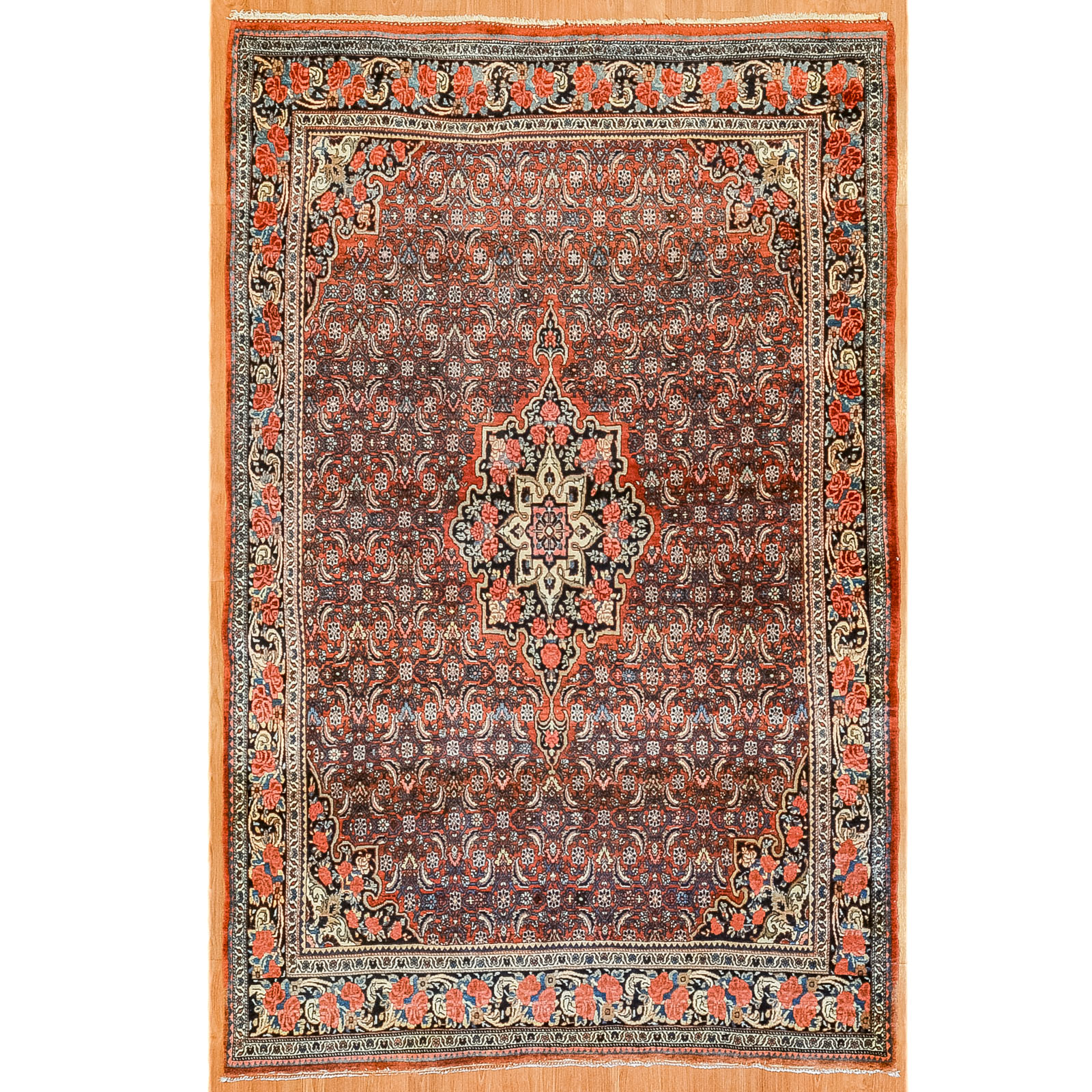 ANTIQUE BIJAR RUG, PERSIA, 5.4